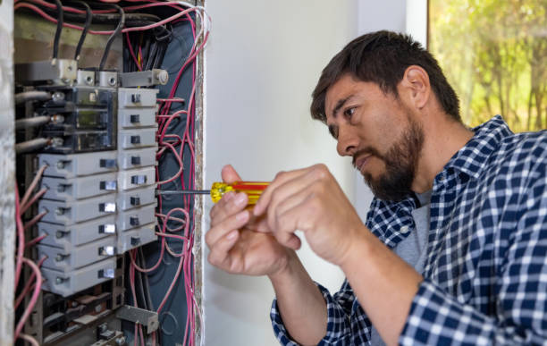 Best Emergency Electrical Repair  in Emerald Lake Hills, CA